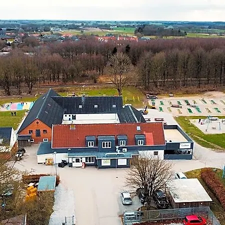Family & Campingplatz 4*