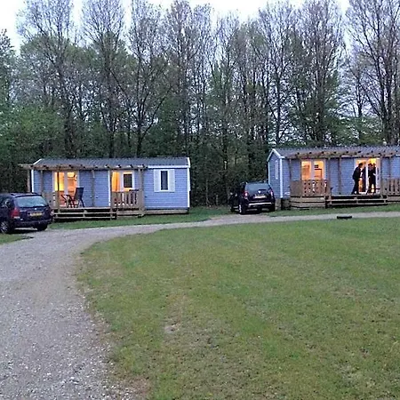 Family & Kamp alanı Jelling